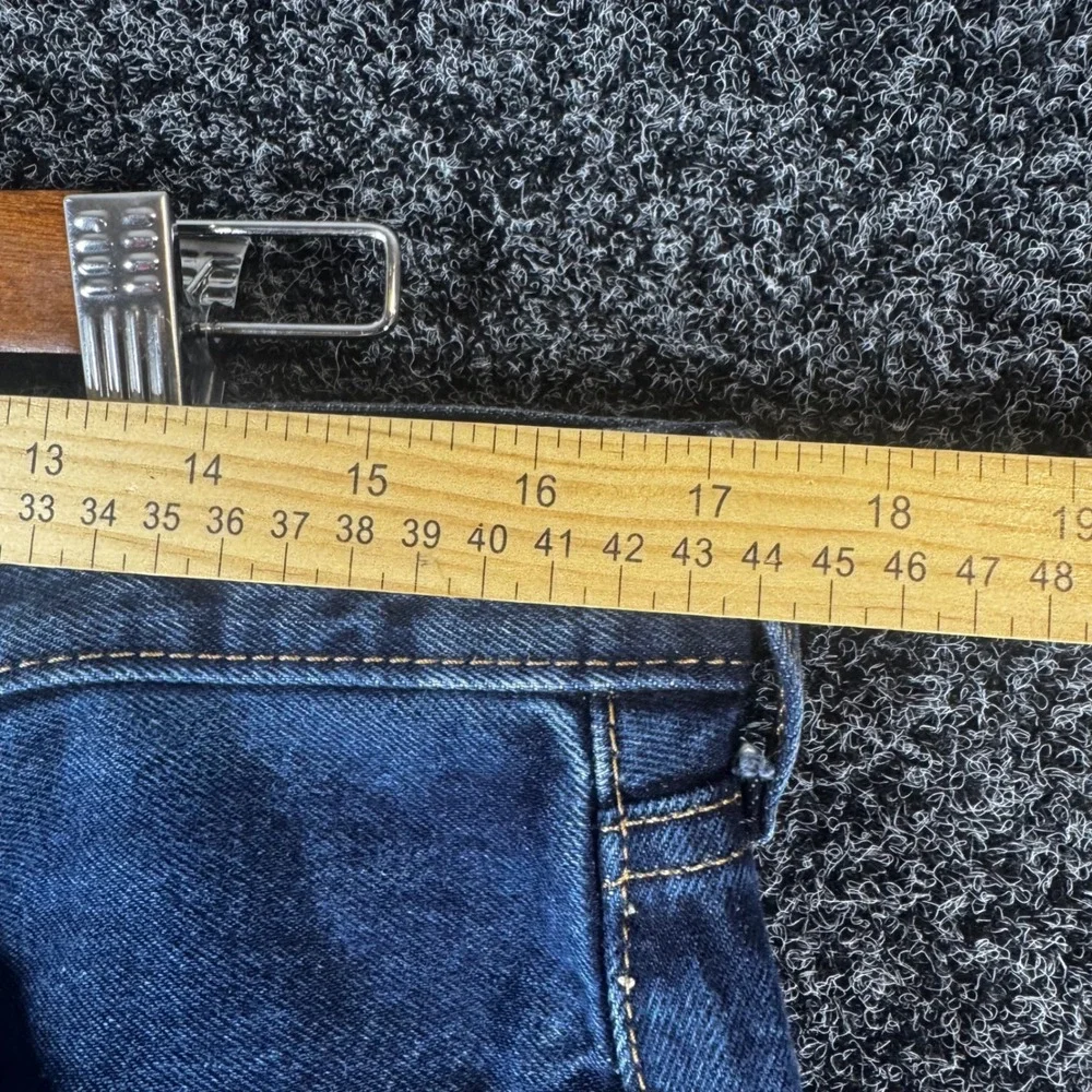 Levis 505 Regular Fit Jeans Mens 36x30 Indigo Blue Straight Leg Denim Pants